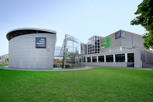 Van Gogh Museum ticket visit photo